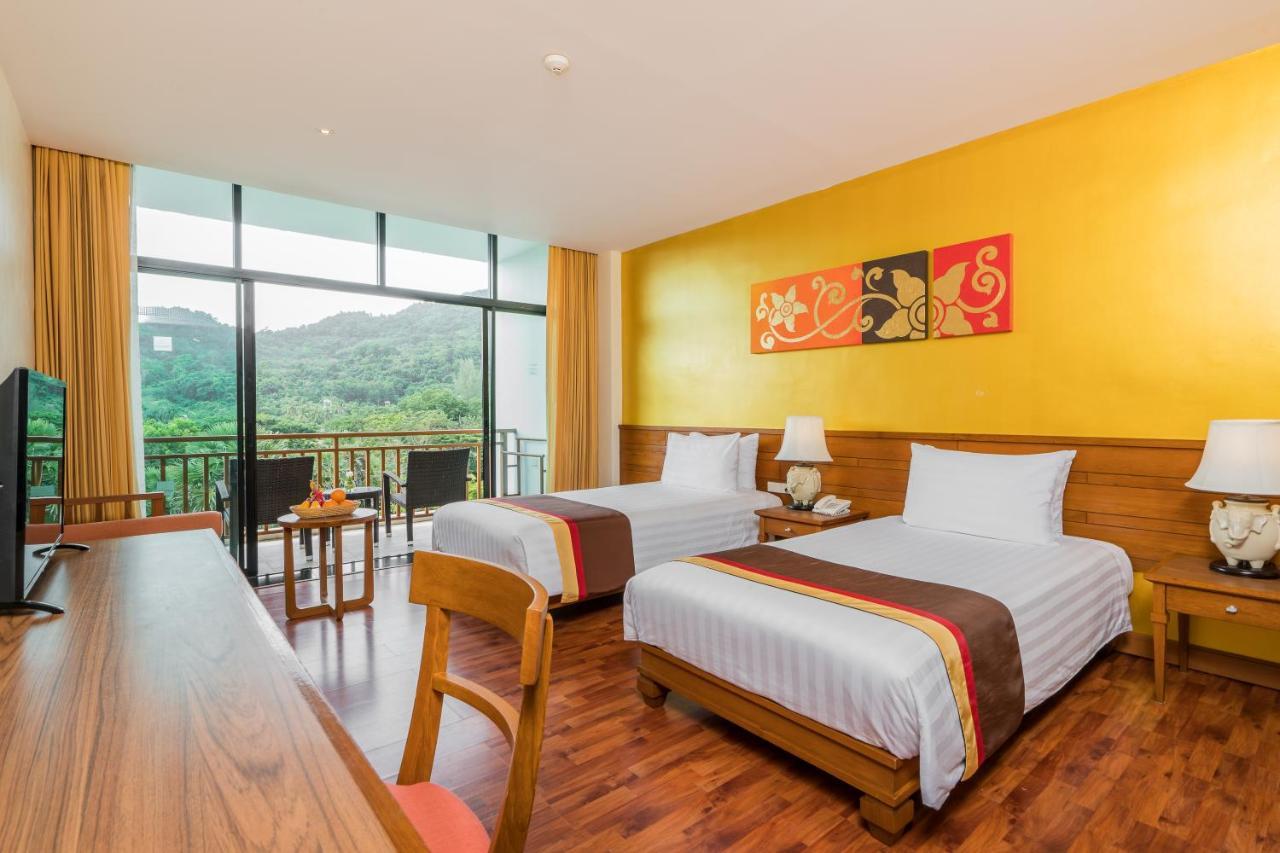 Naithonburi Beach Resort - Sha Extra Plus Dış mekan fotoğraf